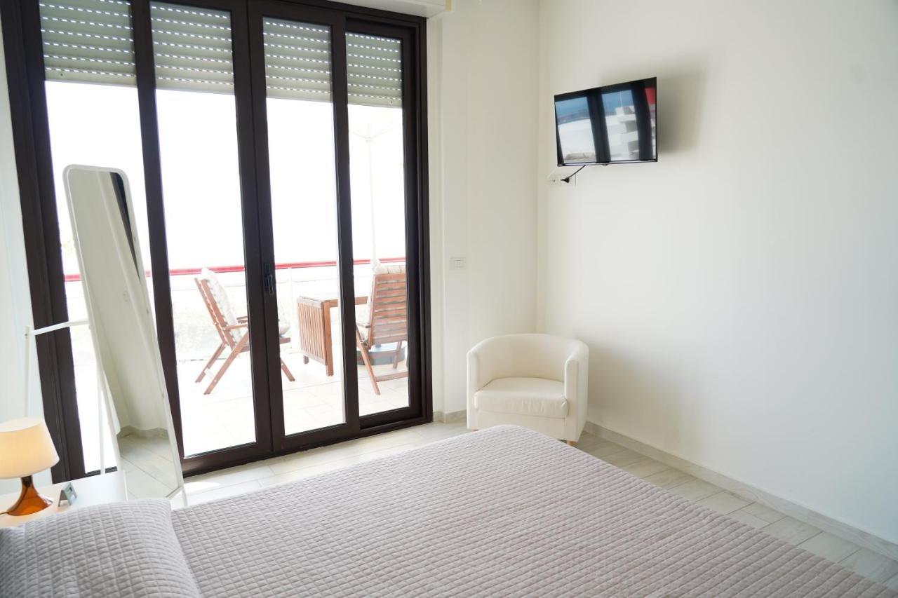 Sunrise Apartments Термоли Экстерьер фото